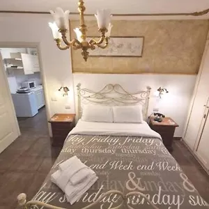 Ca'briani Luxury - Behind S.mark Square , Venezia Italia